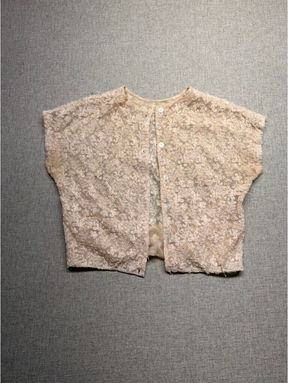 Vintage Sheer Lace Embroidered Button Front Blouse Cream Floral Short Sleeve Top